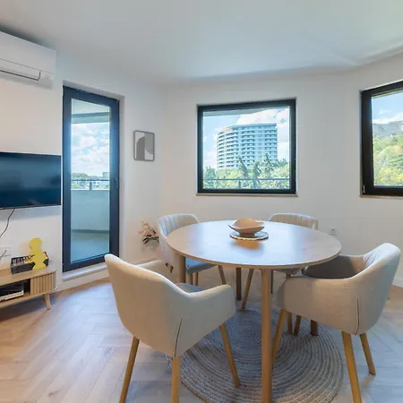 Modern View Flat With Free Parking * Варна